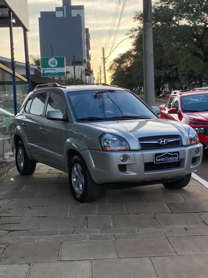 TUCSON 2.0 MPFI GLS 16V 143CV 2WD GASOLINA 4P AUTOMÁTICO - 2013 - LAGOA VERMELHA