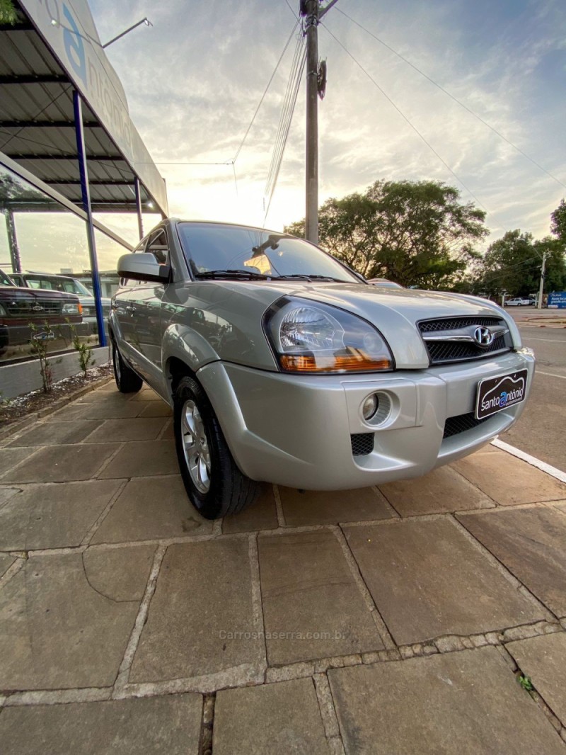 TUCSON 2.0 MPFI GLS 16V 143CV 2WD GASOLINA 4P AUTOMÁTICO - 2013 - LAGOA VERMELHA