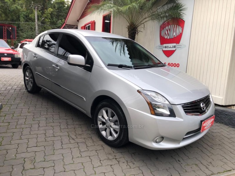 sentra 2.0 s special edition 16v flex 4p automatico 2013 tres coroas