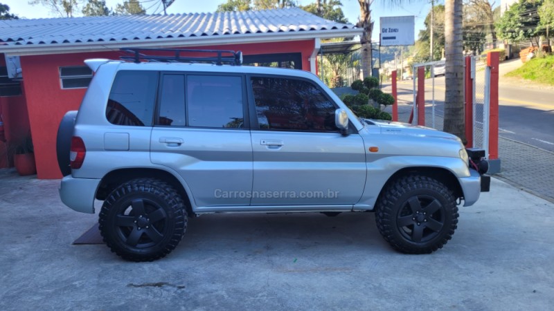 PAJERO TR4 2.0 4X4 16V FLEX 4P MANUAL - 2004 - CAXIAS DO SUL