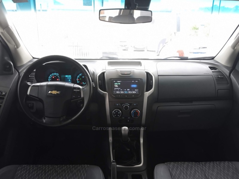 S10 2.5 LT 4X2 CD 16V FLEX 4P MANUAL - 2015 - IVOTI