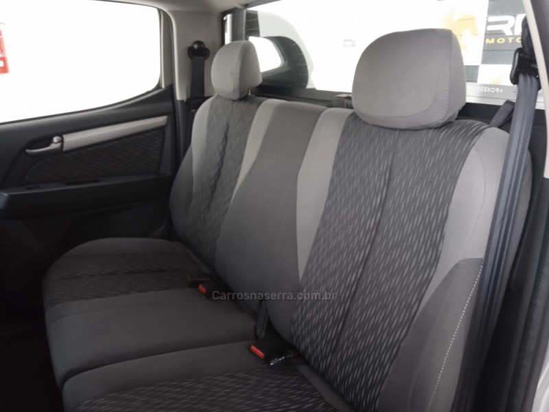 S10 2.5 LT 4X2 CD 16V FLEX 4P MANUAL - 2015 - IVOTI