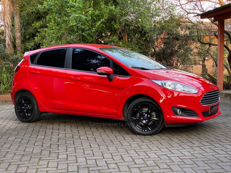 FIESTA 1.6 SE HATCH 16V FLEX 4P MANUAL - 2015 - PAROBé