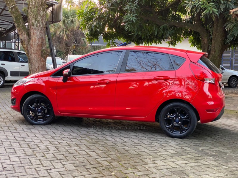 FIESTA 1.6 SE HATCH 16V FLEX 4P MANUAL - 2015 - PAROBé