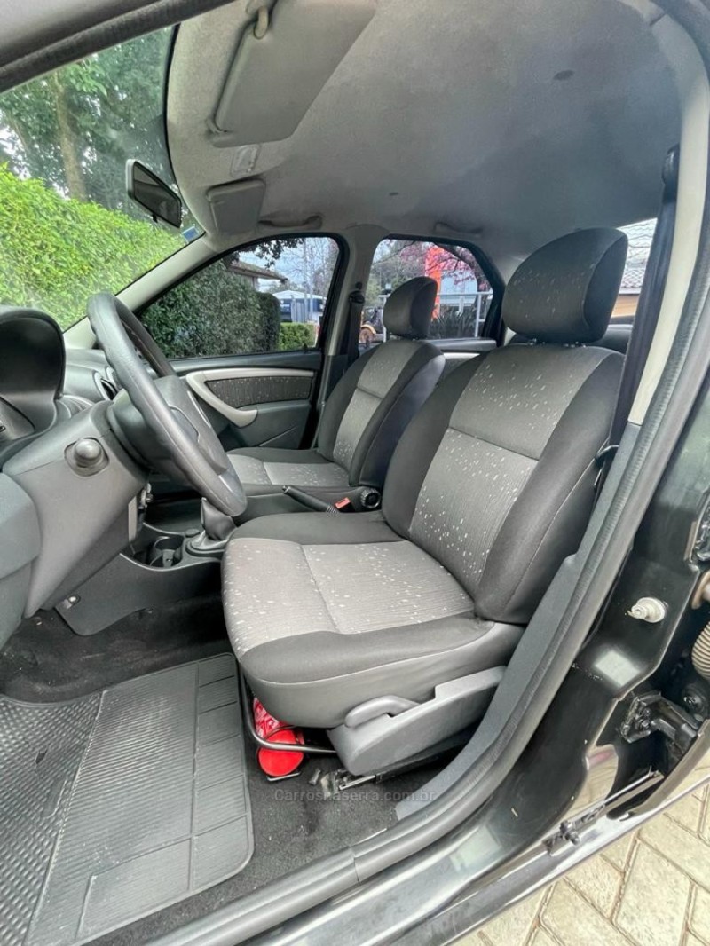 LOGAN 1.6 EXPRESSION 8V FLEX 4P MANUAL - 2011 - ROLANTE