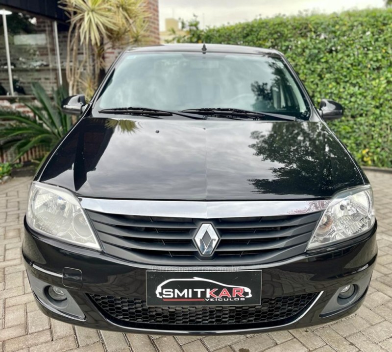 LOGAN 1.6 EXPRESSION 8V FLEX 4P MANUAL - 2011 - ROLANTE