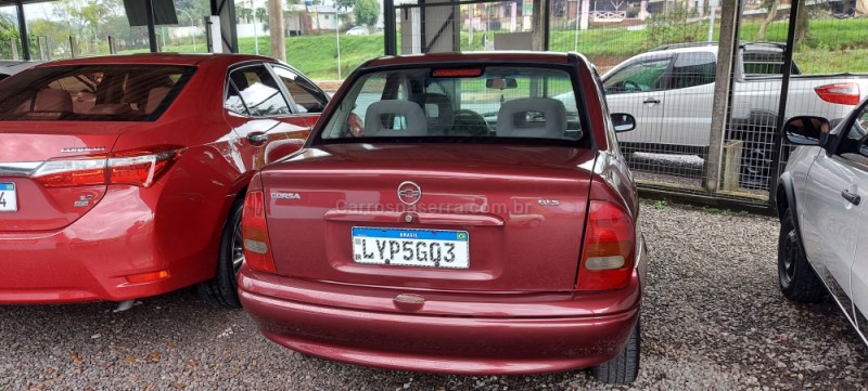 CORSA 1.0 MPFI SEDAN 8V GASOLINA 4P MANUAL - 1997 - BOM PRINCíPIO