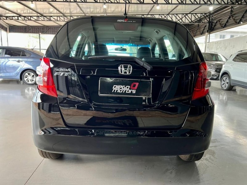 FIT 1.4 LX 16V FLEX 4P AUTOMÁTICO - 2010 - GIRUá