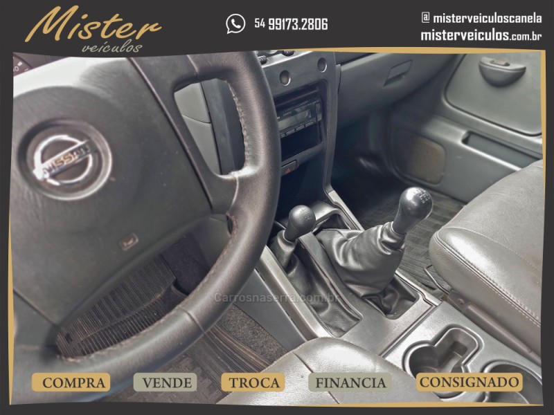 FRONTIER 2.8 XE 4X4 CD TURBO ELETRONIC DIESEL 4P MANUAL - 2005 - CANELA