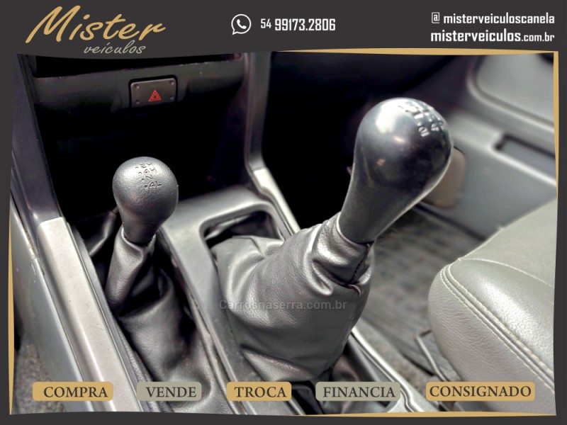 FRONTIER 2.8 XE 4X4 CD TURBO ELETRONIC DIESEL 4P MANUAL - 2005 - CANELA