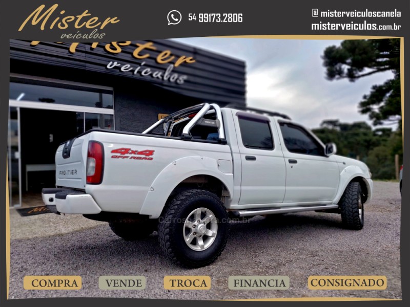 FRONTIER 2.8 XE 4X4 CD TURBO ELETRONIC DIESEL 4P MANUAL - 2005 - CANELA