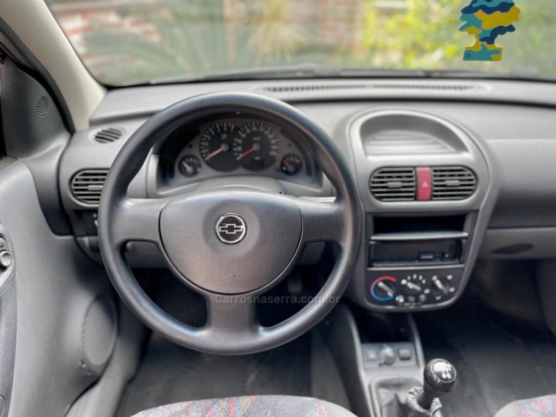 CORSA 1.8 MPFI MAXX 8V FLEX 4P MANUAL - 2005 - ROLANTE