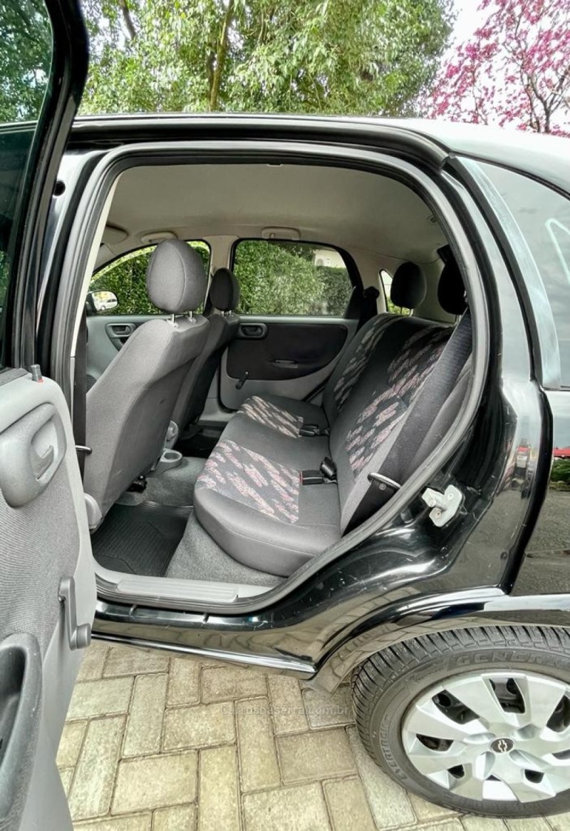 CORSA 1.8 MPFI MAXX 8V FLEX 4P MANUAL - 2005 - ROLANTE