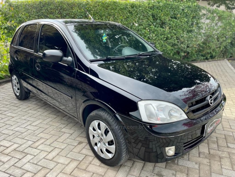CORSA 1.8 MPFI MAXX 8V FLEX 4P MANUAL - 2005 - ROLANTE