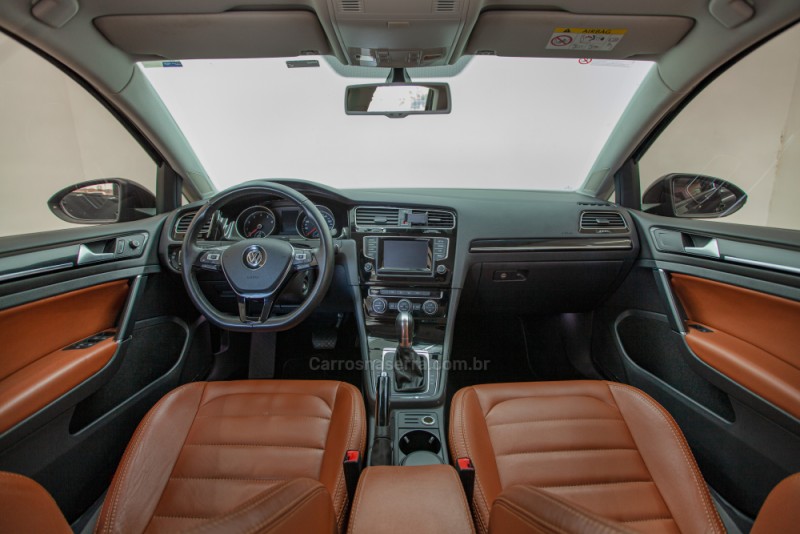 GOLF 1.4 TSI HIGHLINE 16V TOTAL FLEX 4P TIPTRONIC - 2015 - CARLOS BARBOSA