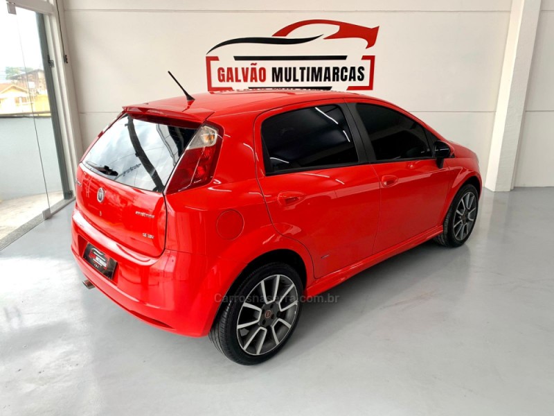 PUNTO 1.8 SPORTING 8V FLEX 4P MANUAL - 2012 - CAXIAS DO SUL