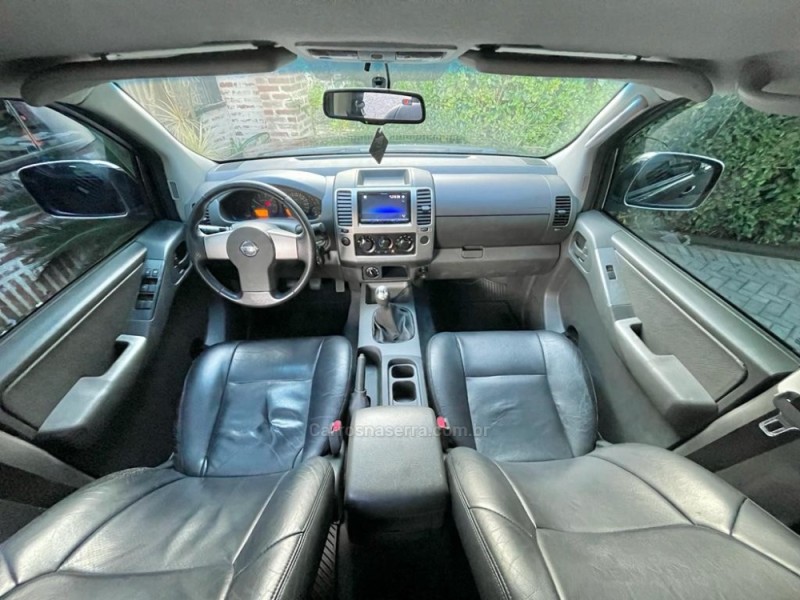 FRONTIER 2.5 LE 4X4 CD TURBO ELETRONIC DIESEL 4P MANUAL - 2012 - ROLANTE