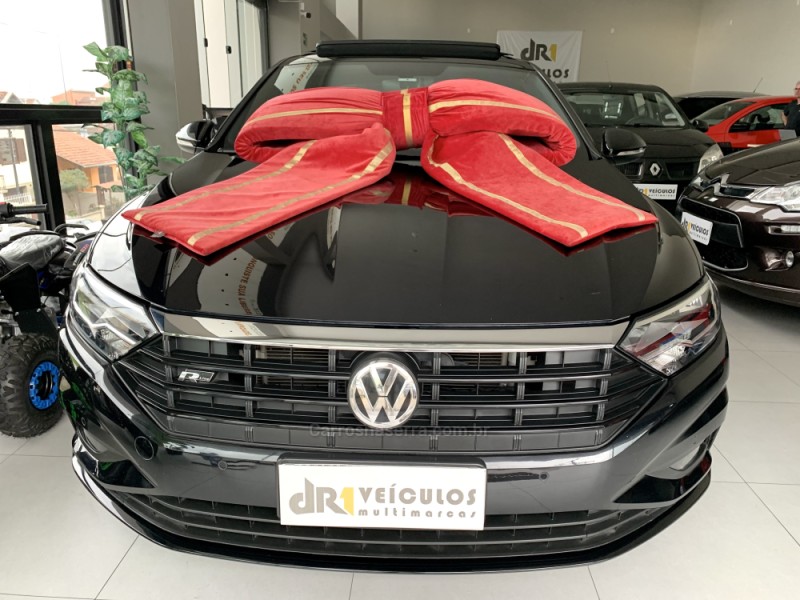 JETTA 1.4 R-LINE 250 16V TSI FLEX 4P AUTOMÁTICO - 2019 - CAXIAS DO SUL