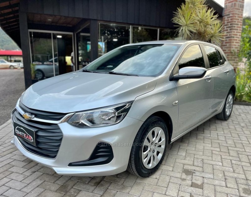 onix 1.0  lt 12v flex 4p manual 2020 rolante