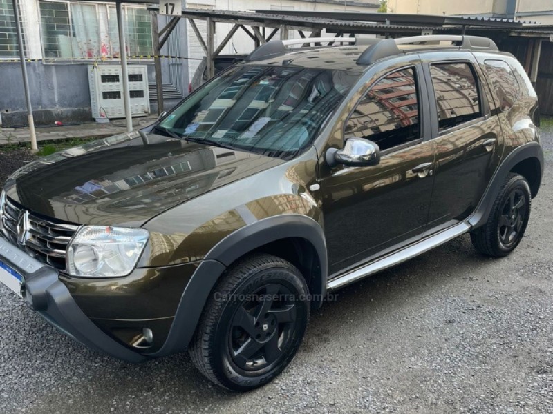 DUSTER 1.6 DYNAMIQUE 4X2 16V FLEX 4P MANUAL - 2012 - NOVA BASSANO