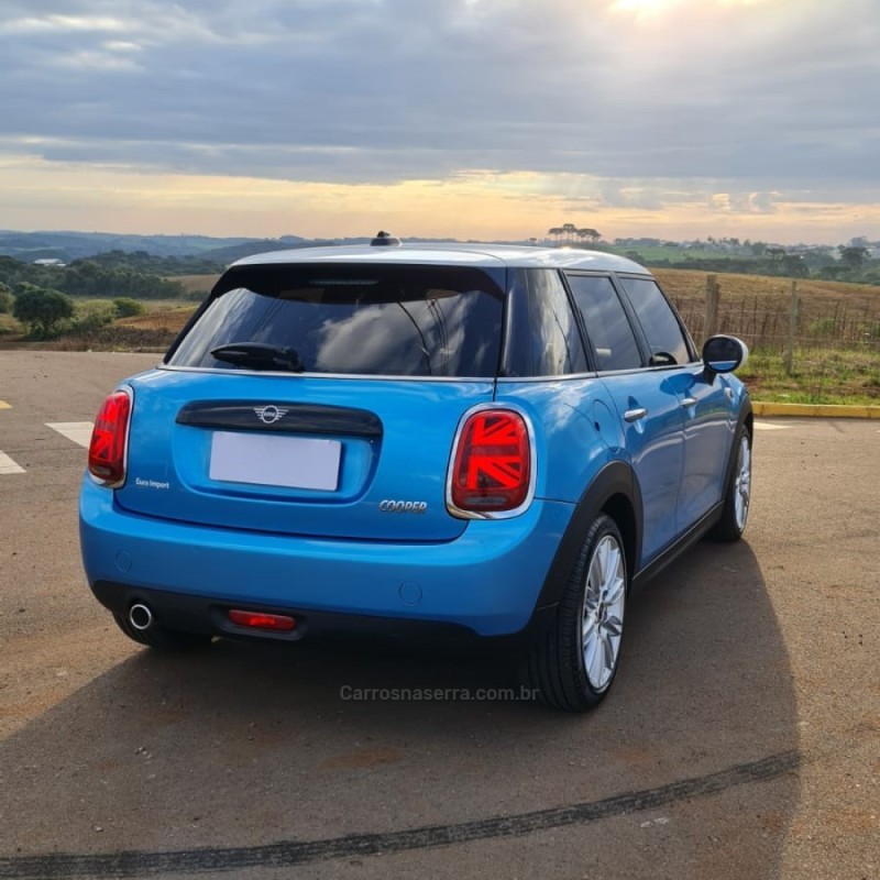 COOPER 1.5 12V TURBO NAVI GASOLINA 4P AUTOMÁTICO - 2019 - LAGOA VERMELHA