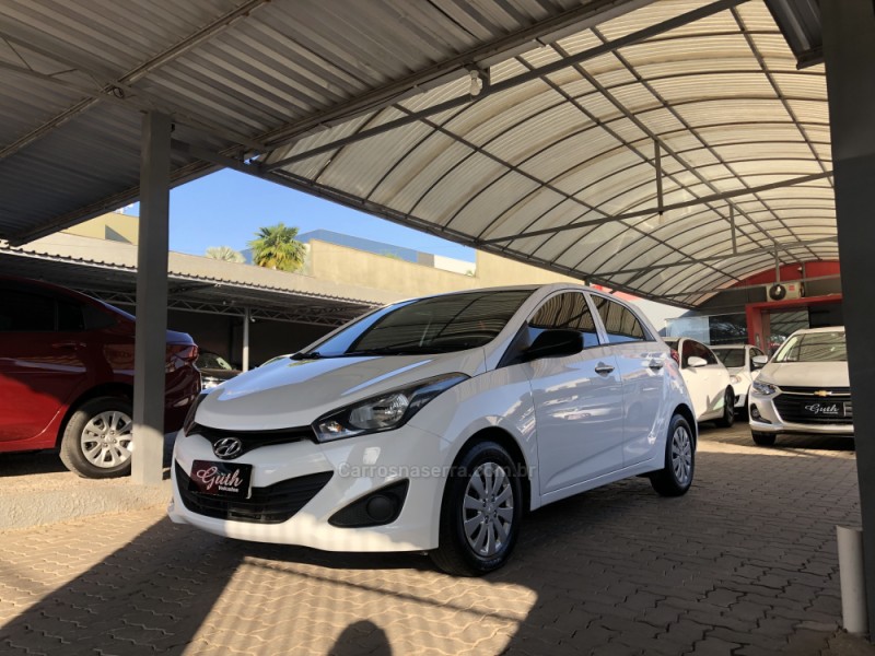 HB20 1.0 COMFORT PLUS 12V FLEX 4P MANUAL - 2014 - BOM PRINCíPIO