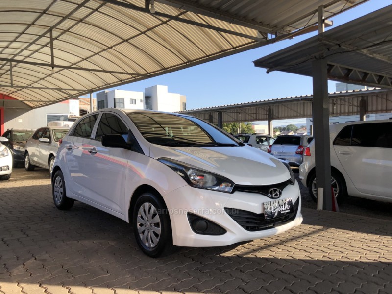 HB20 1.0 COMFORT PLUS 12V FLEX 4P MANUAL - 2014 - BOM PRINCíPIO