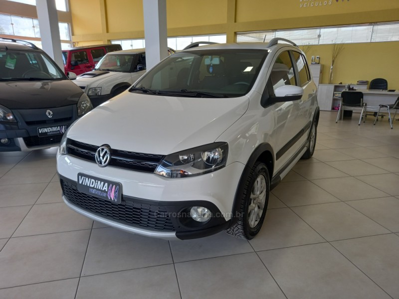 crossfox 1.6 mi flex 8v 4p manual 2013 flores da cunha