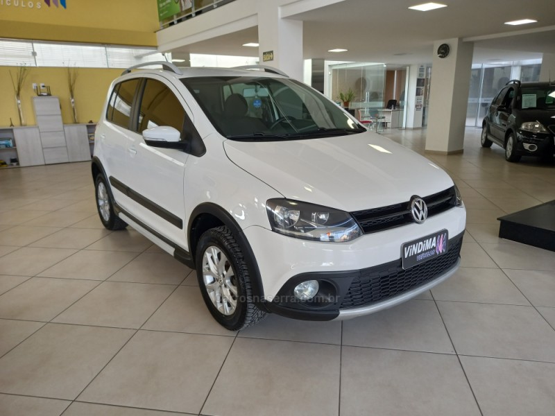 CROSSFOX 1.6 MI FLEX 8V 4P MANUAL - 2013 - FLORES DA CUNHA
