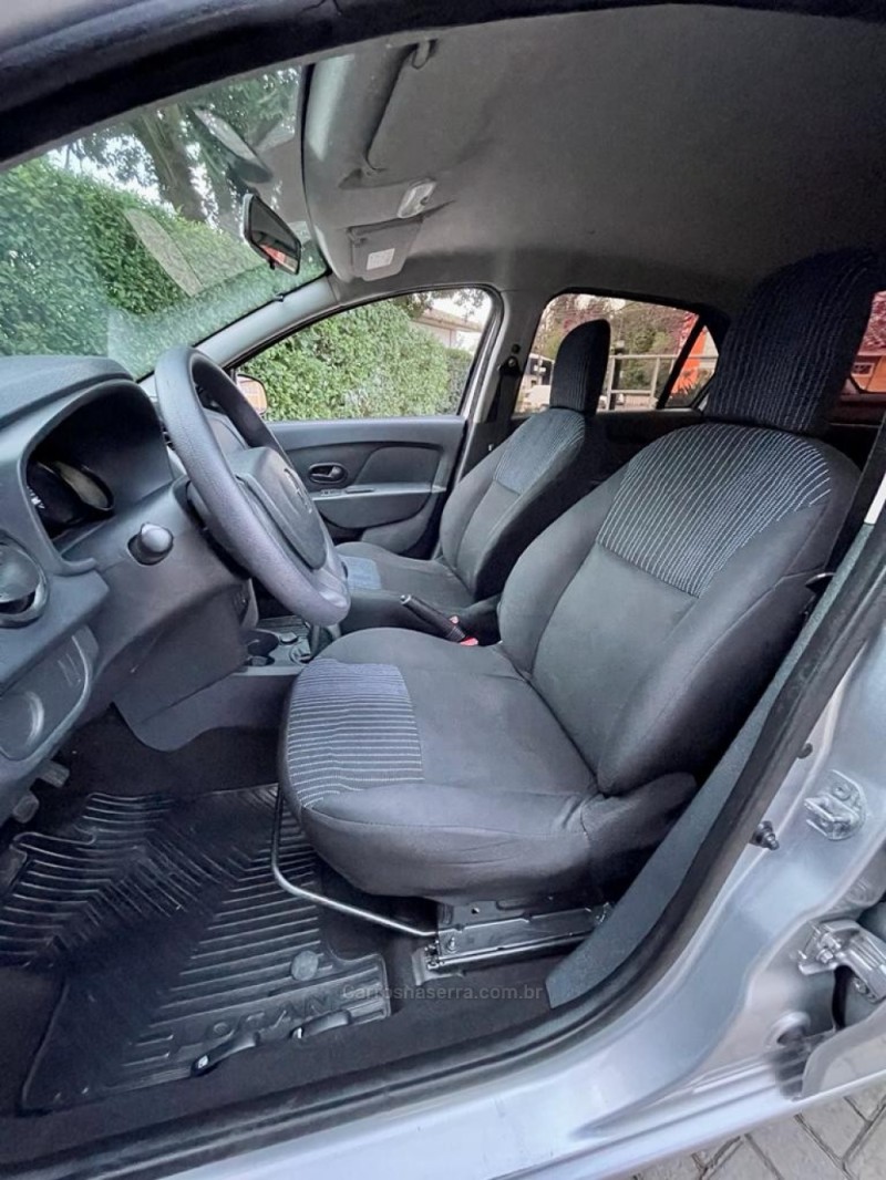 LOGAN 1.0 AUTHENTIQUE 12V FLEX 4P MANUAL - 2018 - ROLANTE