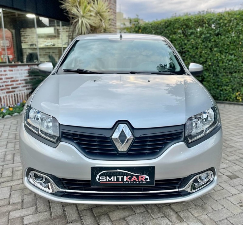 LOGAN 1.0 AUTHENTIQUE 12V FLEX 4P MANUAL - 2018 - ROLANTE