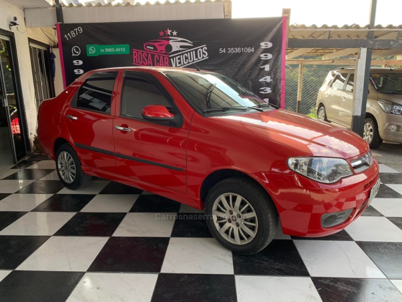 SIENA 1.0 MPI EL CELEBRATION 8V FLEX 4P MANUAL