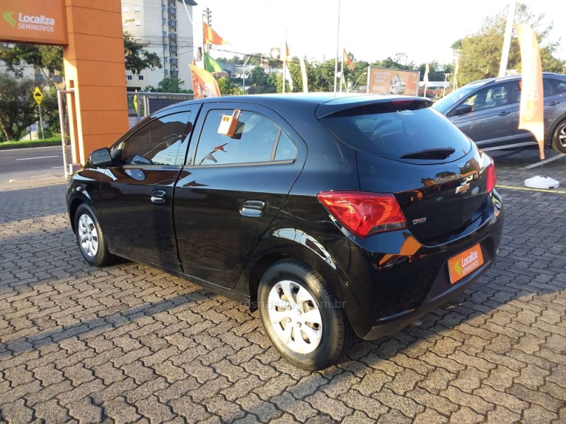 ONIX 1.0  LT 12V FLEX 4P MANUAL - 2019 - CAXIAS DO SUL