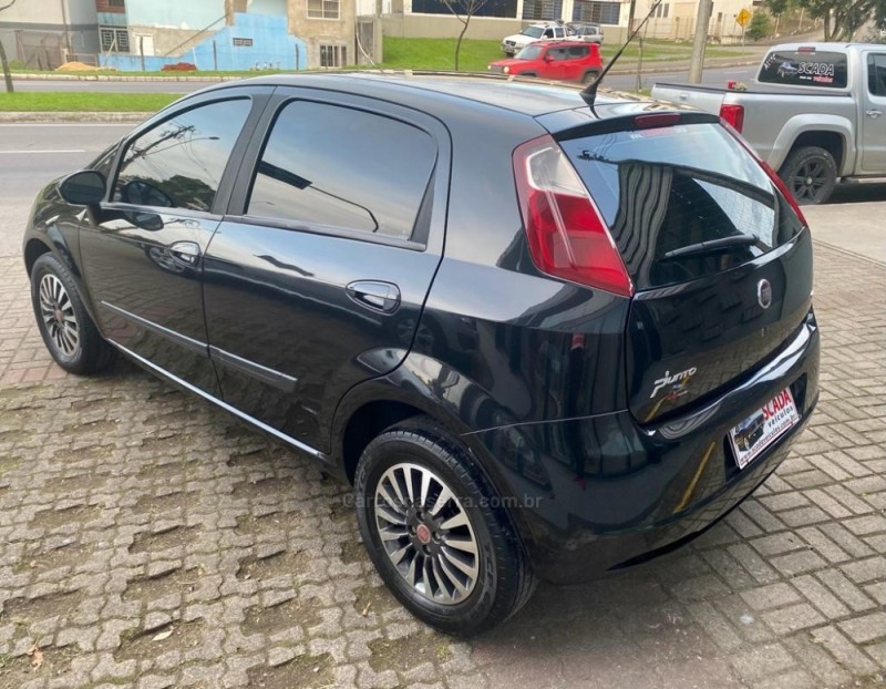 PUNTO 1.4 ELX 8V FLEX 4P MANUAL - 2010 - CAXIAS DO SUL
