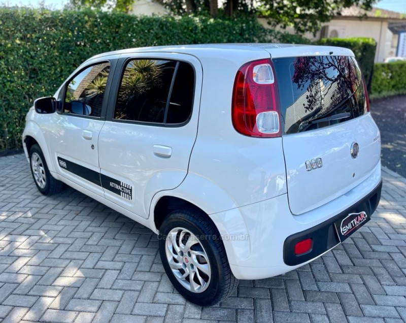 UNO 1.4 ATTRACTIVE 8V FLEX 4P MANUAL - 2012 - ROLANTE