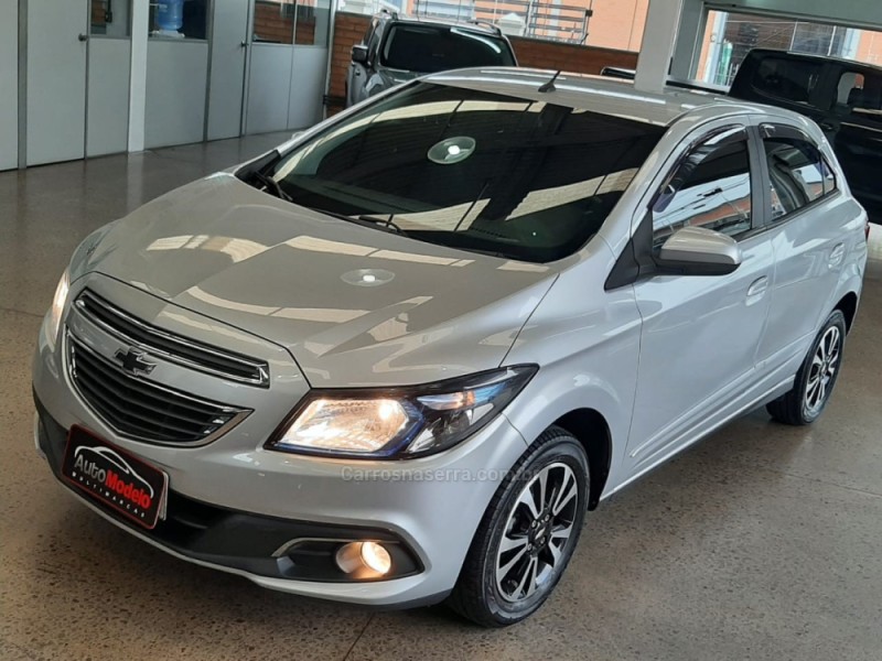ONIX 1.4 MPFI LTZ 8V FLEX 4P MANUAL - 2016 - CAXIAS DO SUL