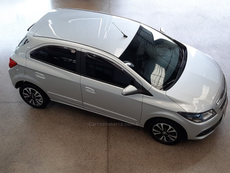 ONIX 1.4 MPFI LTZ 8V FLEX 4P MANUAL - 2016 - CAXIAS DO SUL