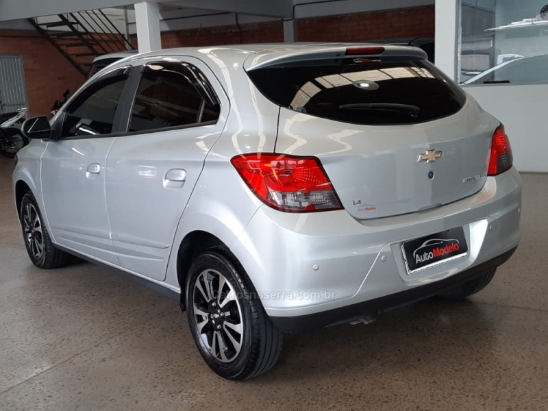 ONIX 1.4 MPFI LTZ 8V FLEX 4P MANUAL - 2016 - CAXIAS DO SUL