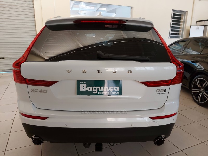 XC60 2.4 D5 MOMENTUM DIESEL AWD 4P AUTOMÁTICO - 2020 - NOVO HAMBURGO
