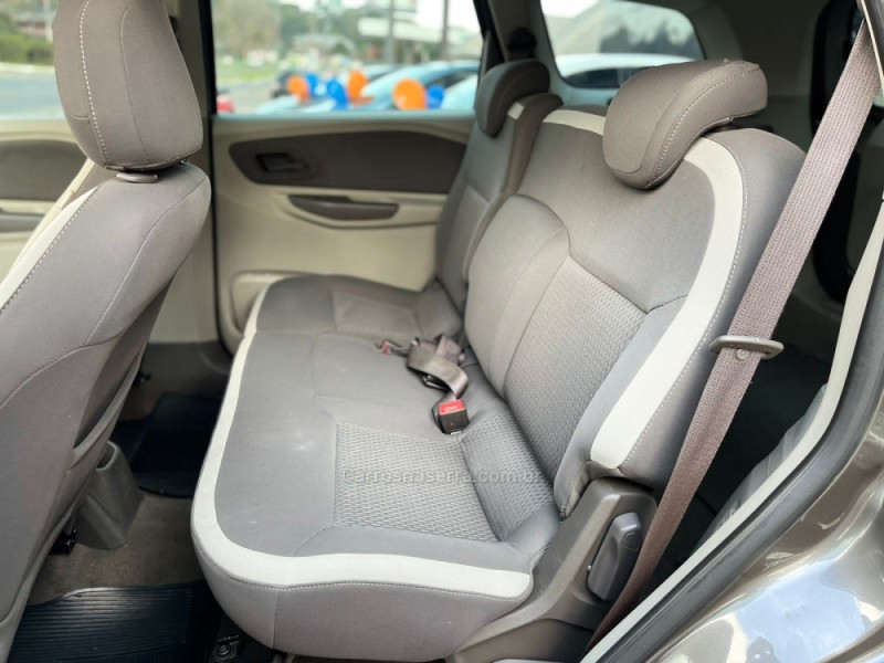SPIN 1.8 LT 8V FLEX 4P AUTOMÁTICO - 2013 - CANELA