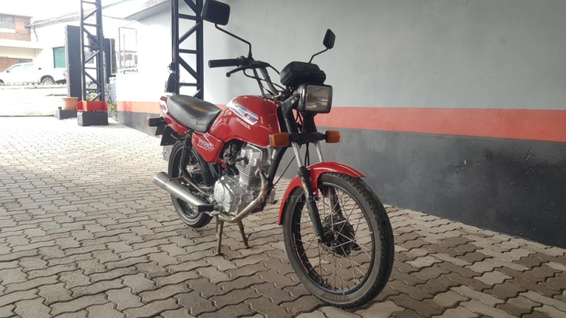 CG 125 TITAN - 2000 - GARIBALDI