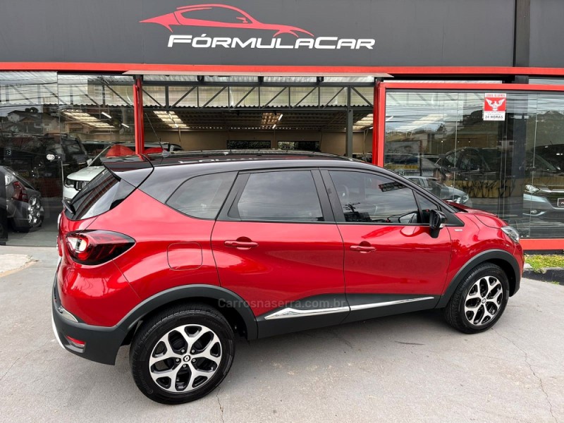CAPTUR 1.6 16V INTENSE BOSE FLEX 4P AUTOMÁTICO - 2021 - CAXIAS DO SUL