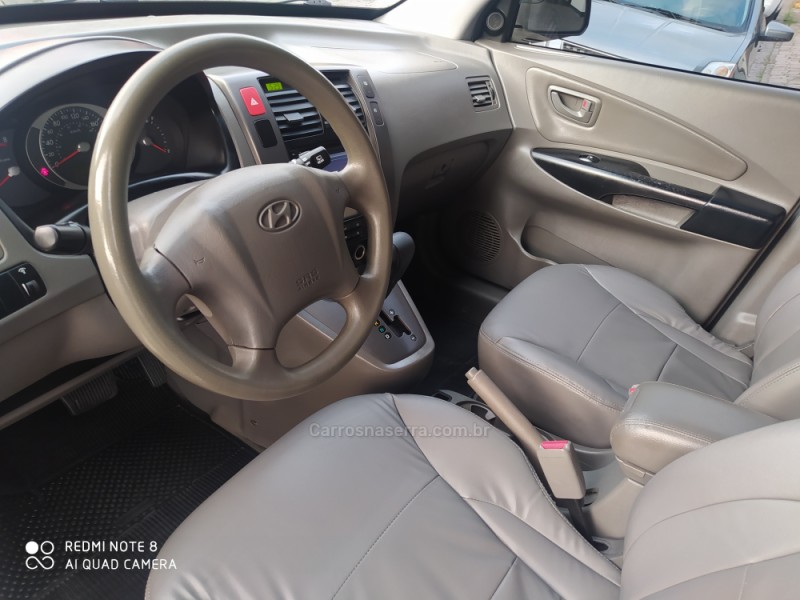 TUCSON 2.0 MPFI GLS TOP 16V 143CV 2WD FLEX 4P AUTOMÁTICO - 2015 - CAXIAS DO SUL
