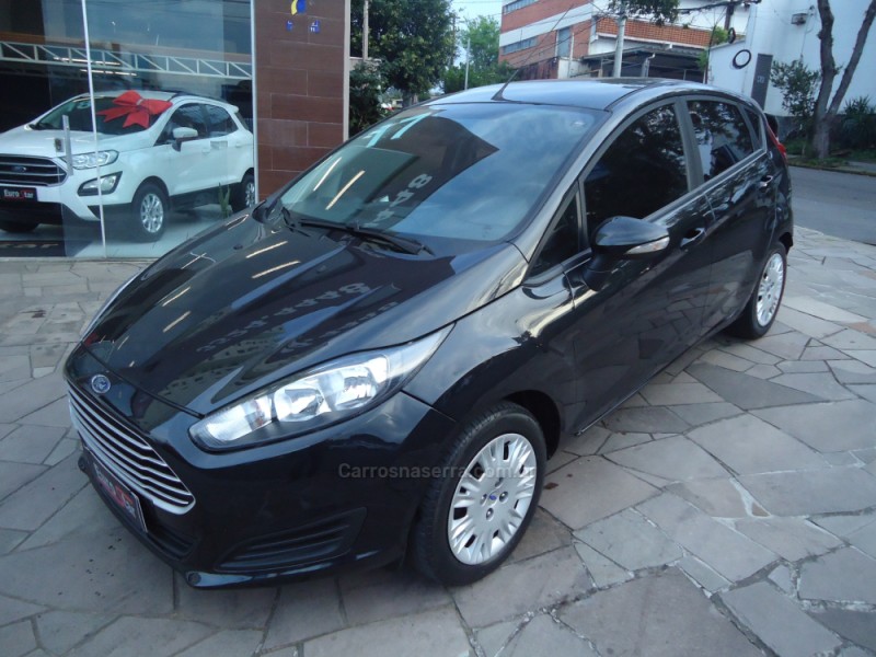 FIESTA 1.6 SE HATCH 16V FLEX 4P MANUAL
