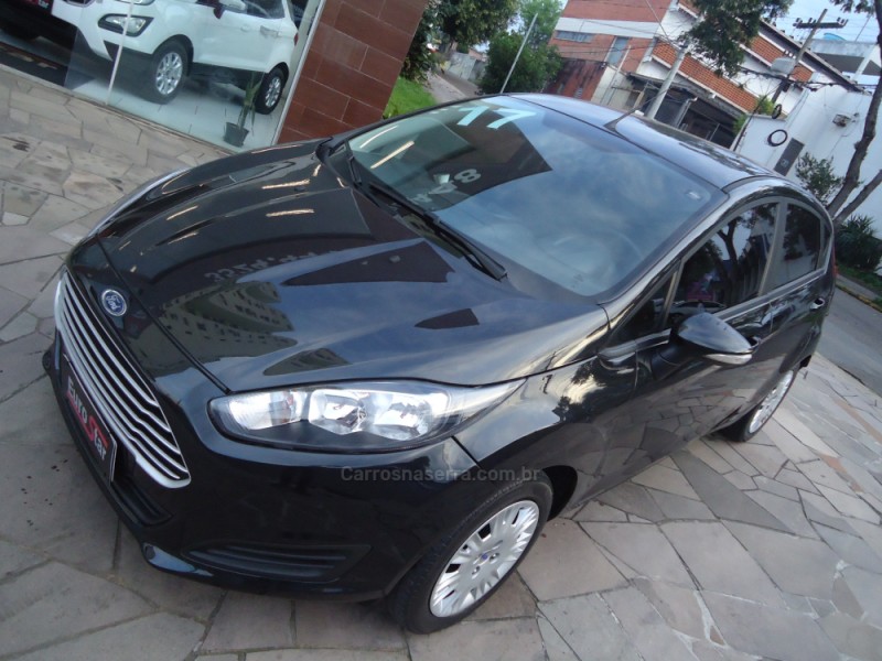 FIESTA 1.6 SE HATCH 16V FLEX 4P MANUAL - 2017 - NOVO HAMBURGO