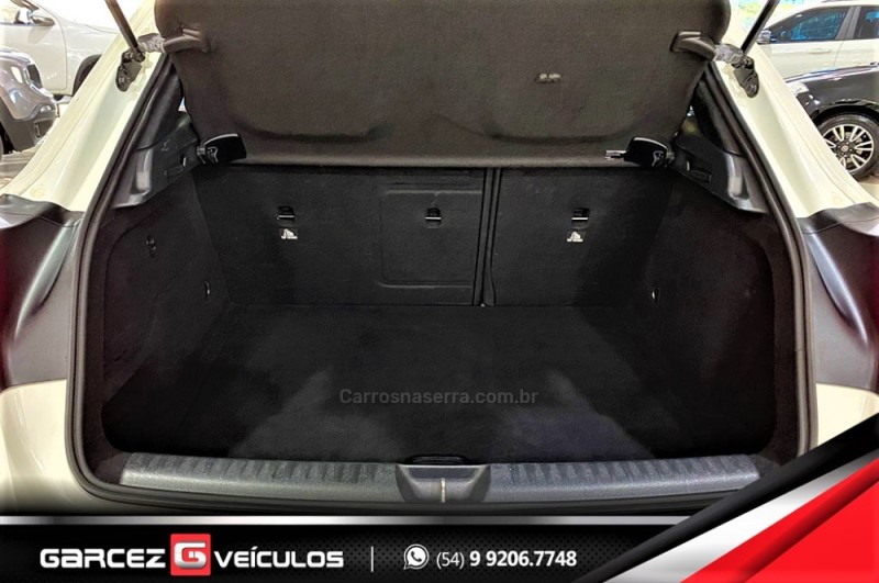 GLA 200 1.6 CGI VISION 16V TURBO FLEX 4P AUTOMÁTICO - 2015 - BENTO GONçALVES