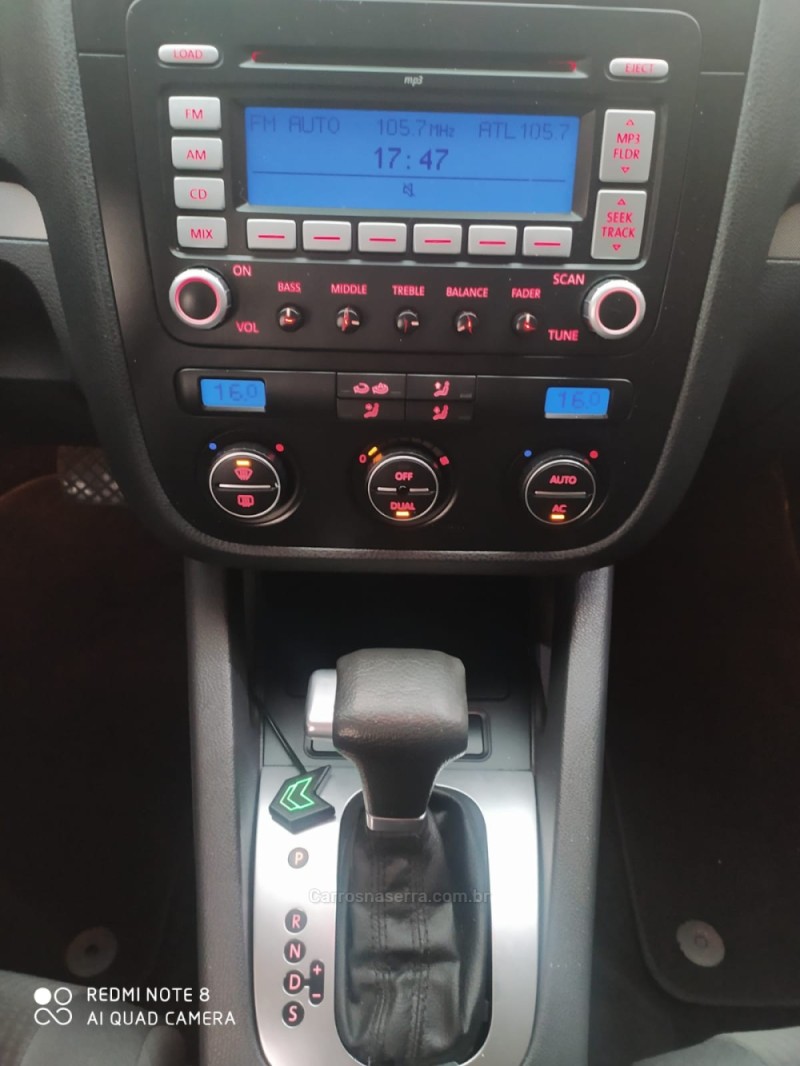 JETTA 2.5 I VARIANT 20V 170CV GASOLINA 4P TIPTRONIC - 2008 - CAXIAS DO SUL