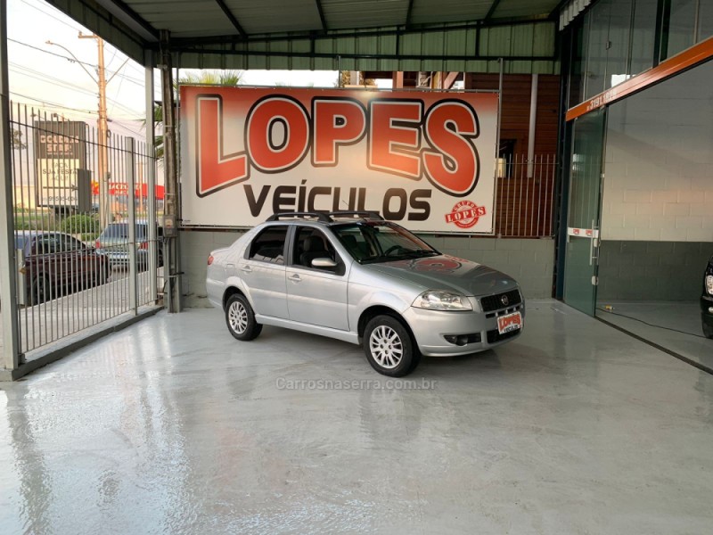 SIENA 1.0 MPI EL 8V FLEX 4P MANUAL