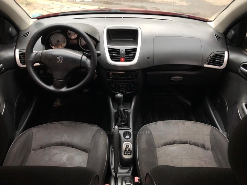 207 1.4 SEDAN XR PASSION 8V FLEX 4P MANUAL - 2011 - TRêS COROAS
