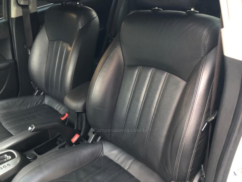 CRUZE 1.8 LT 16V FLEX 4P AUTOMÁTICO - 2014 - TRêS COROAS